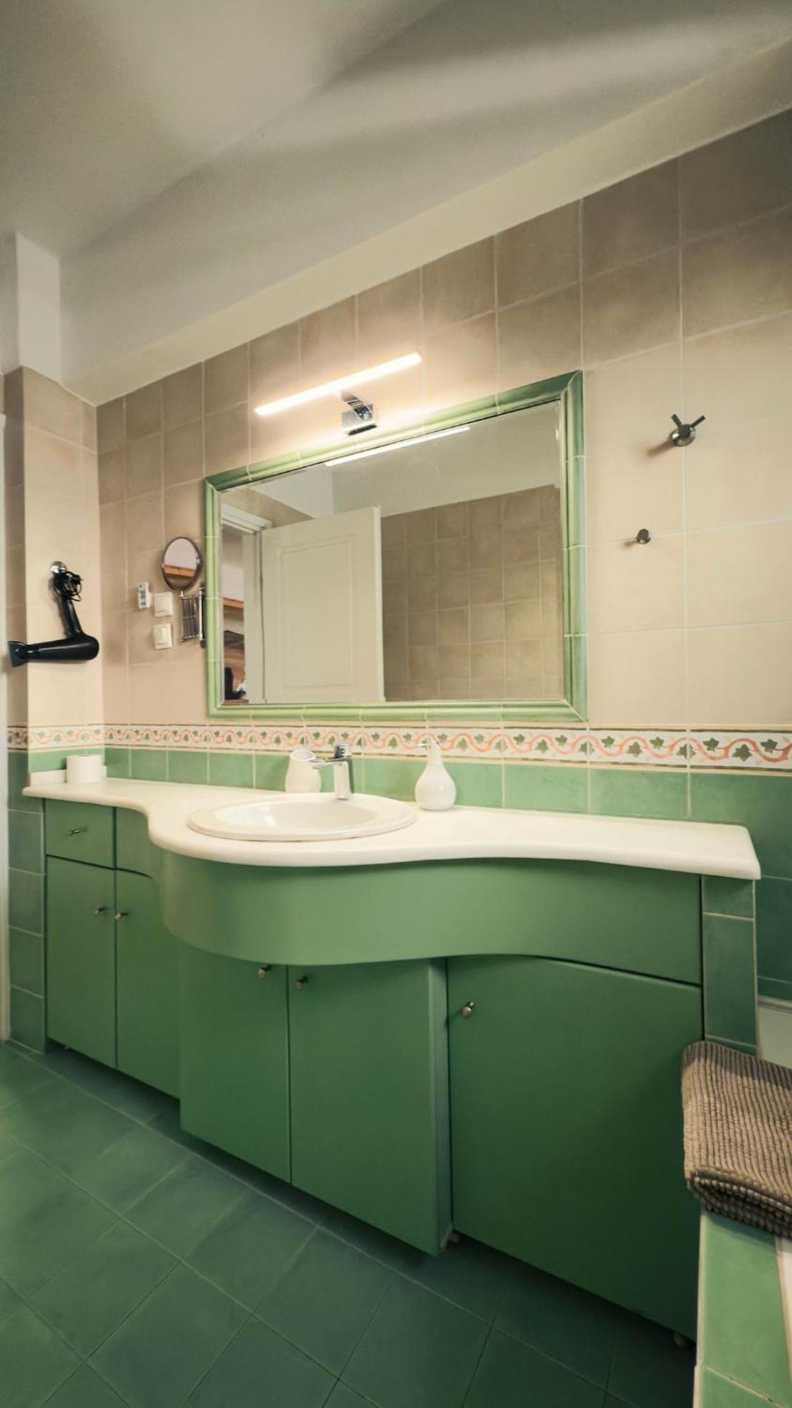 Σύγχρονο Vintage Στο Μαρούσι Apartment Athens Ngoại thất bức ảnh